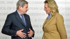 Johannes Hahn und die Österreichische Aussenminister Kneissl, wo Blicke Alles Sagen über diesen Idioten als EU Kommissar